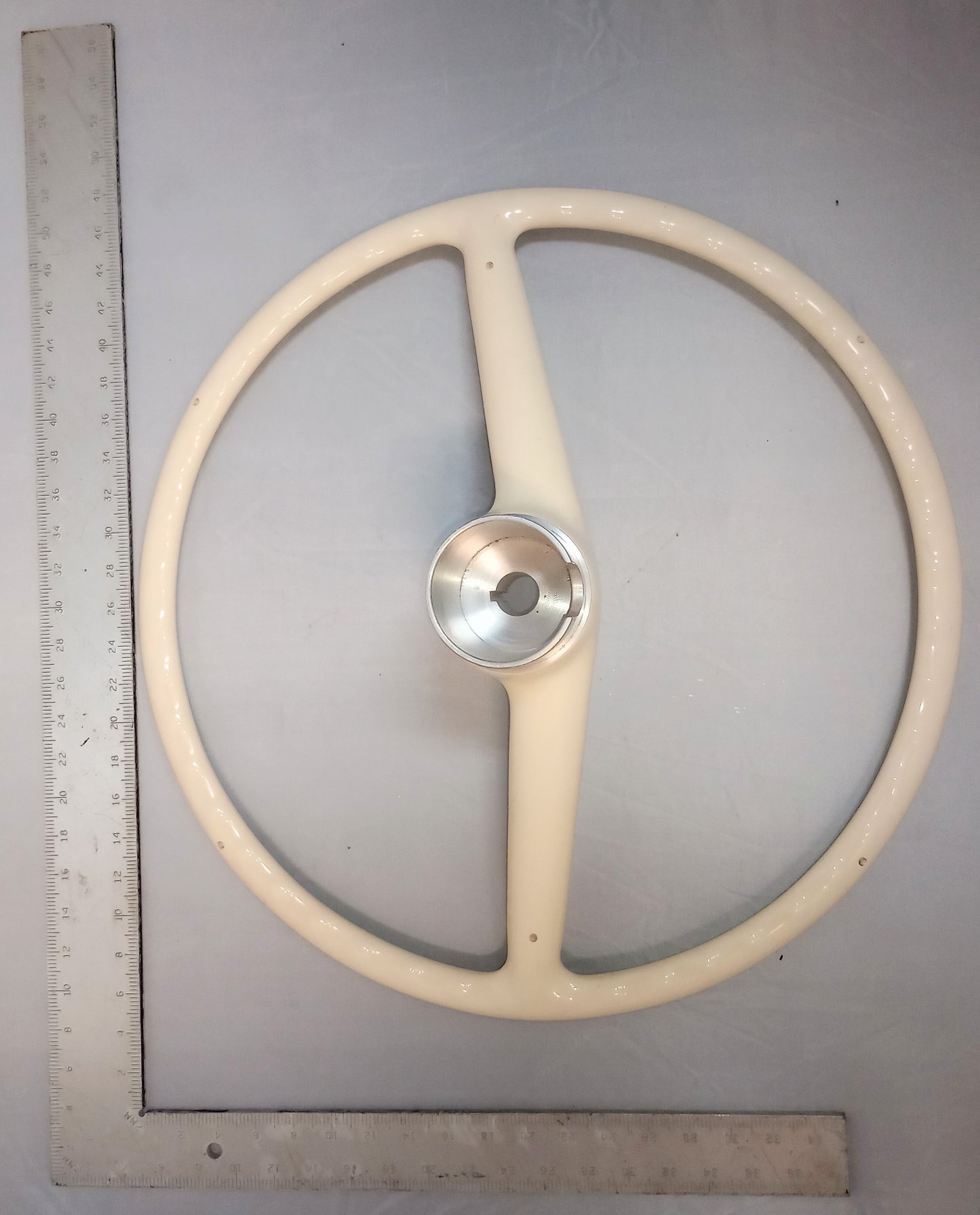 95-3512 Steering Wheel Ivory